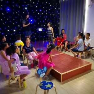 ?少兒模特授課現場(chǎng)